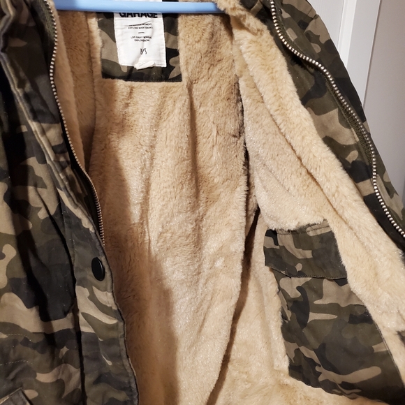 Garage Camo Jacket - Picture 7 of 7